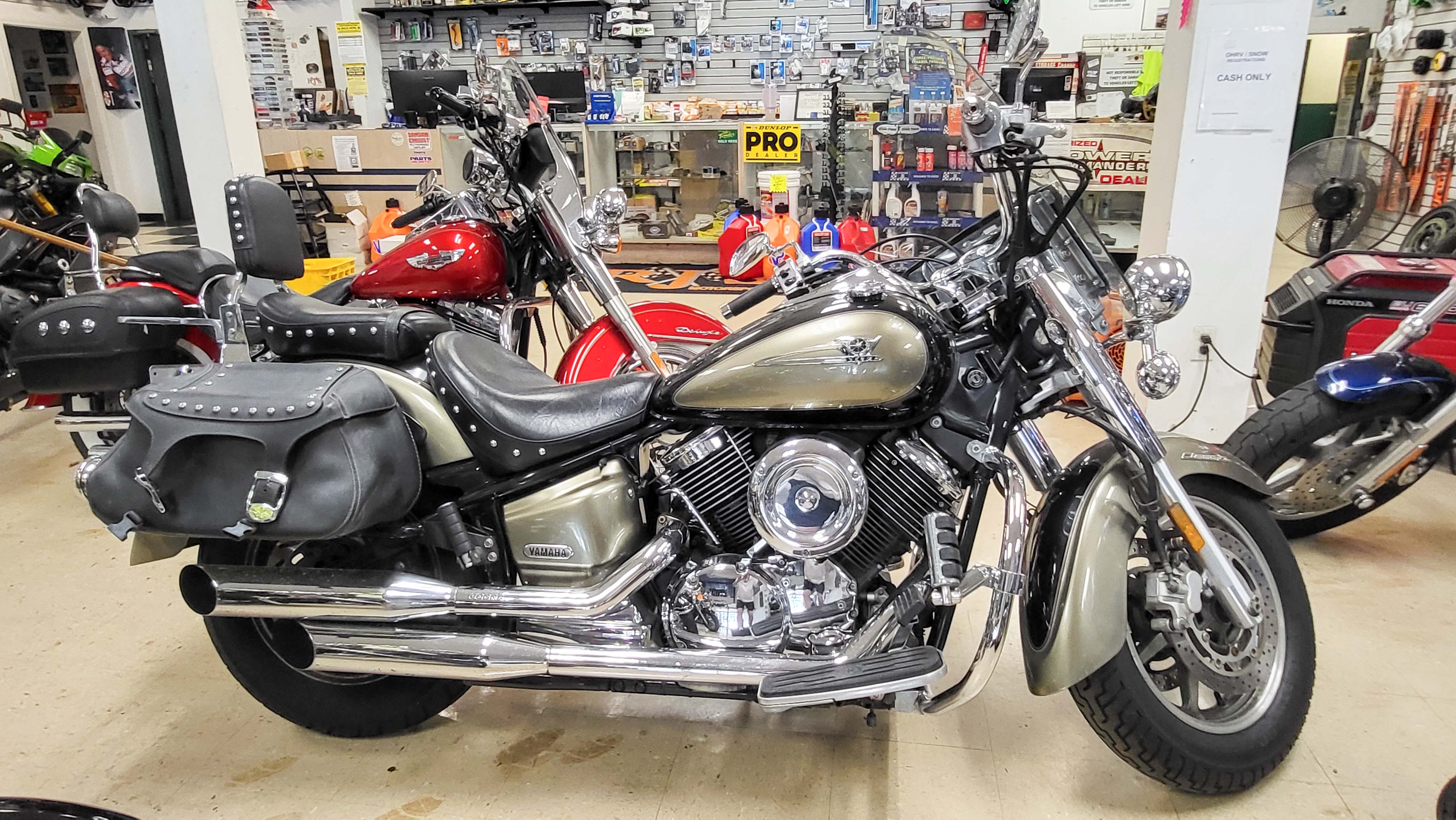 2005 Yamaha V Star XVS1100 Silverado